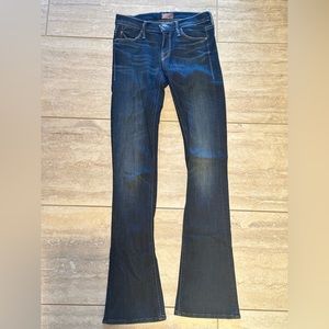 MOTHER JEANS - RUNAWAY STYLE - SLIGHT FLARE - SIZE 25
